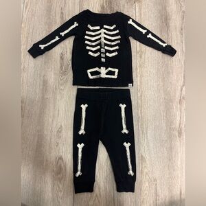 Gap 6-12 Month Skeleton Pajamas